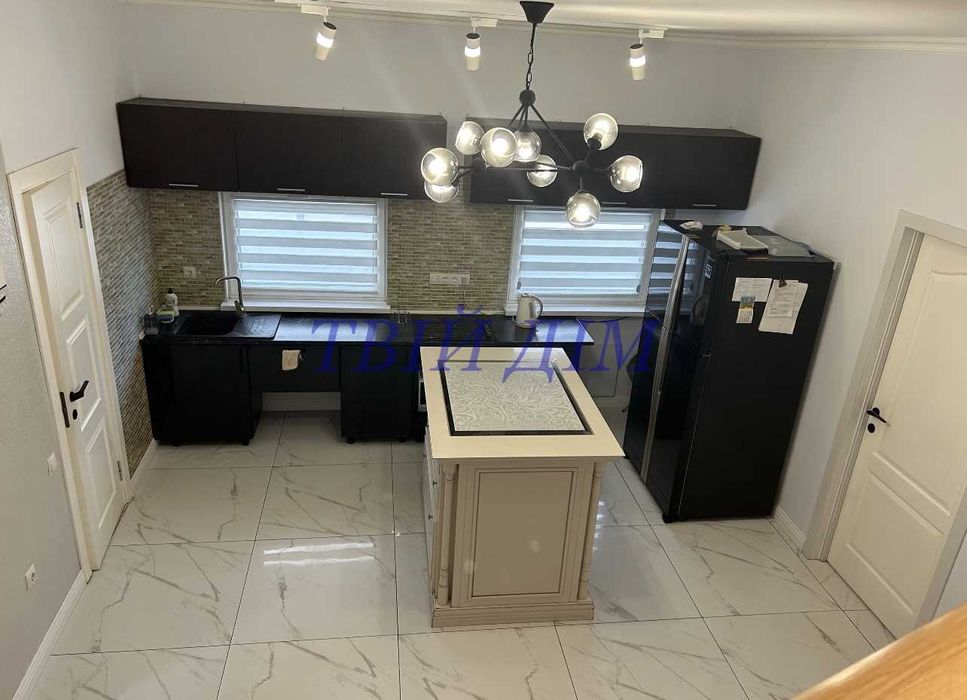 Продам будинок м.Бориспіль