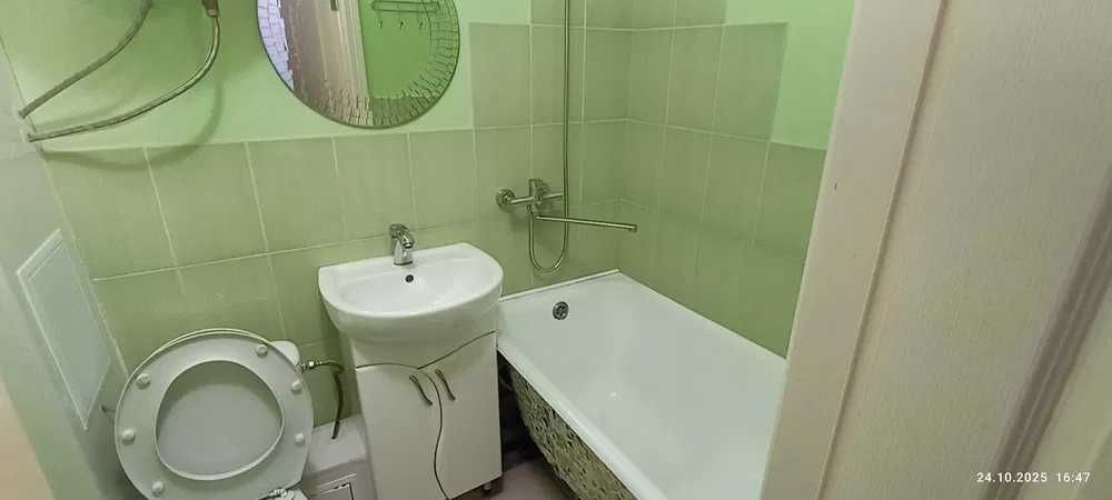 Сдам студию 1к низ пр.Поля.