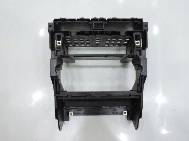 KONSOLA ŚRODKOWA AUDI A4 B6