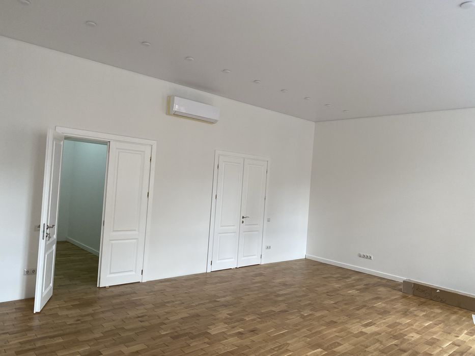 Оренда офісу біля пл. Міцкевича