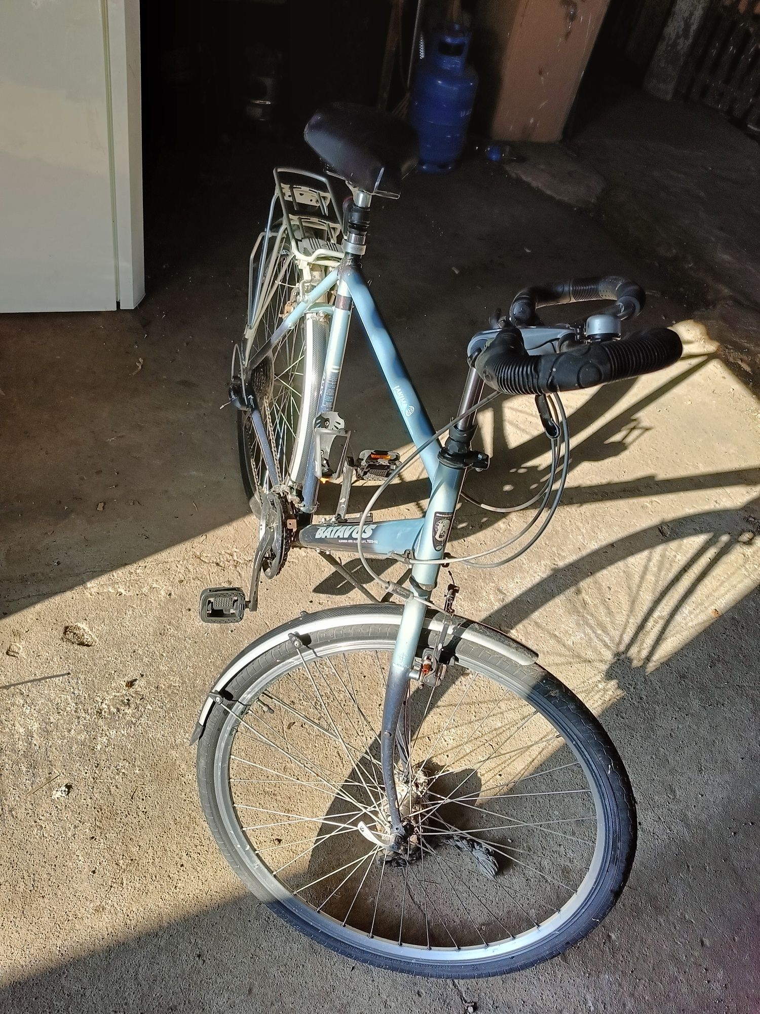 Sprzedam rower 28 cali