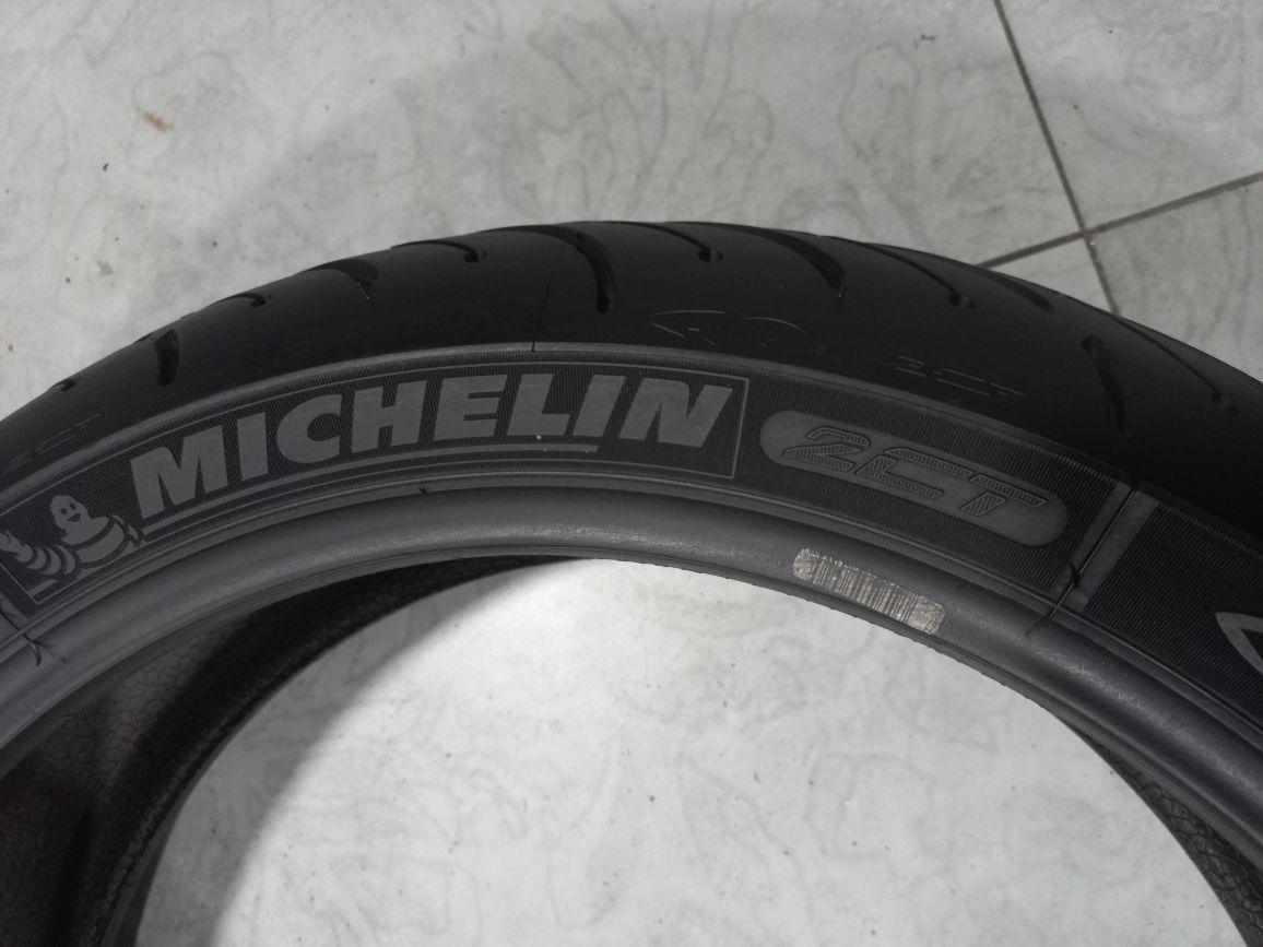 Pneu seminovo mota 180/55 jante 17 Michelin pilot road 4 2ct