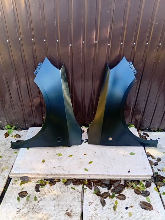 Крило крила Skoda Fabia Шкода Фабія 2007 - 2010р FABIA 5J ліве і праве