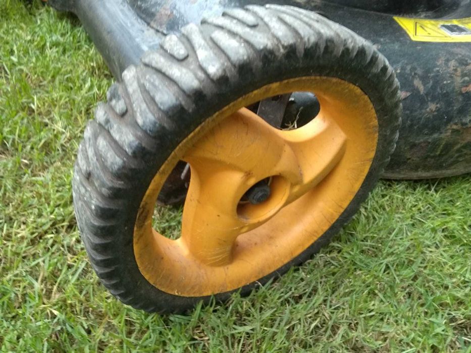 Kosiarka spalinowa Partner P 53 - 550 - szer.koszenia 55 cm Husqvarna