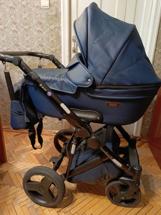 Продам дитячий візок Bair