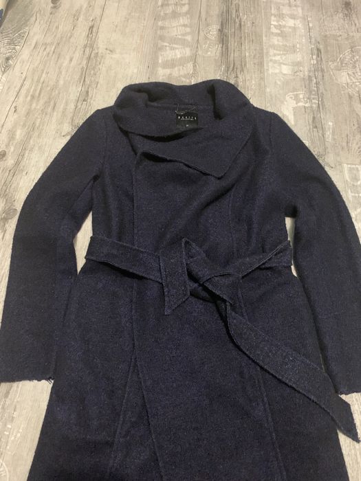 Płaszcz Mohito 34, dobry na S