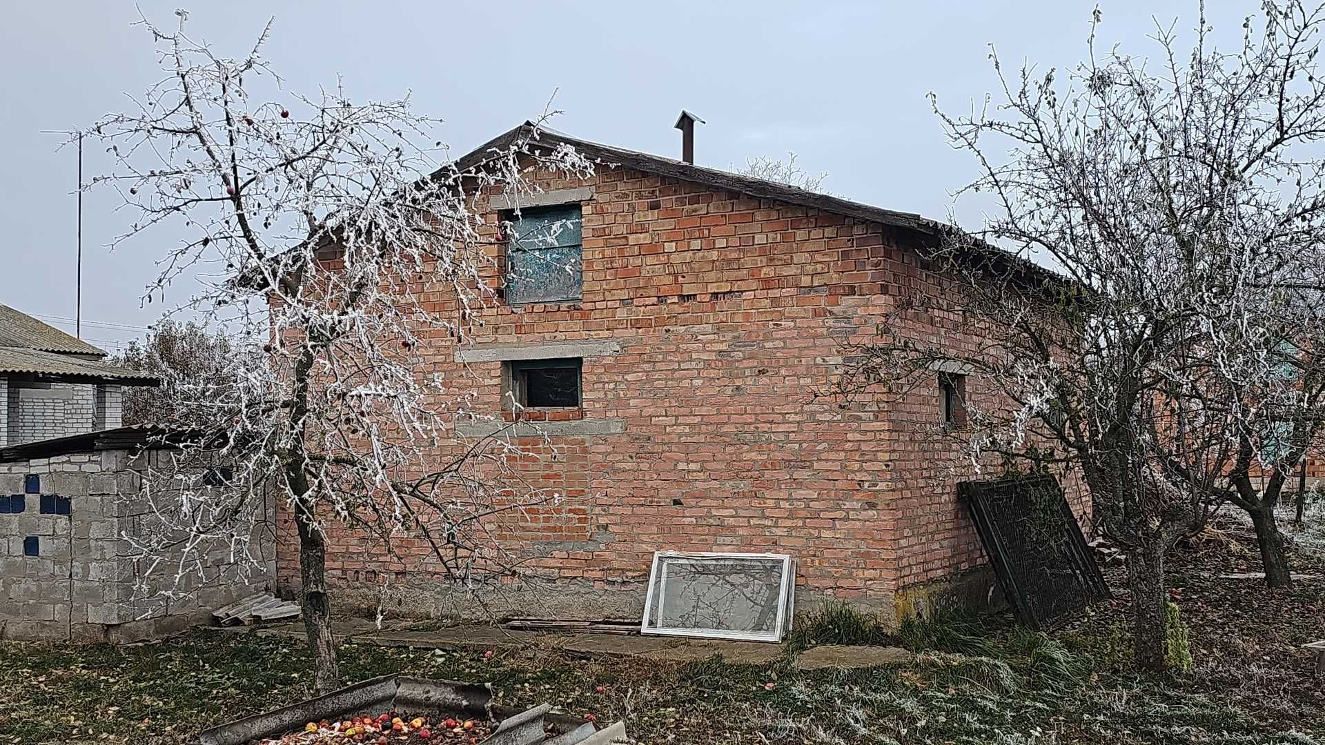 Селище для переселенців з чорнобилю капітальний будинок - є відеоогляд
