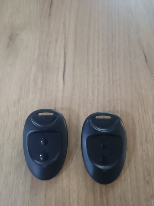 Pilot do bramy  2 szt dwu kanałowe