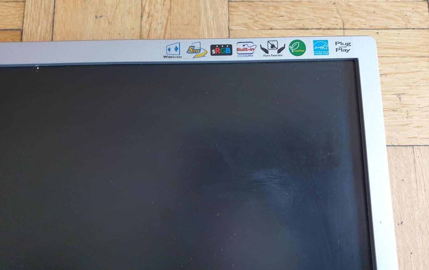 Monitor 19 cali Philips HWC7190T do komputera