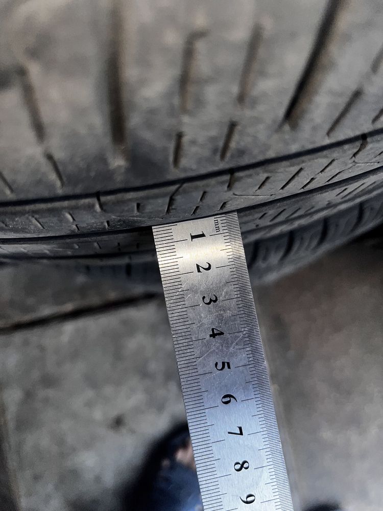 Резина 235/50 r17  pirelli cinturato p7