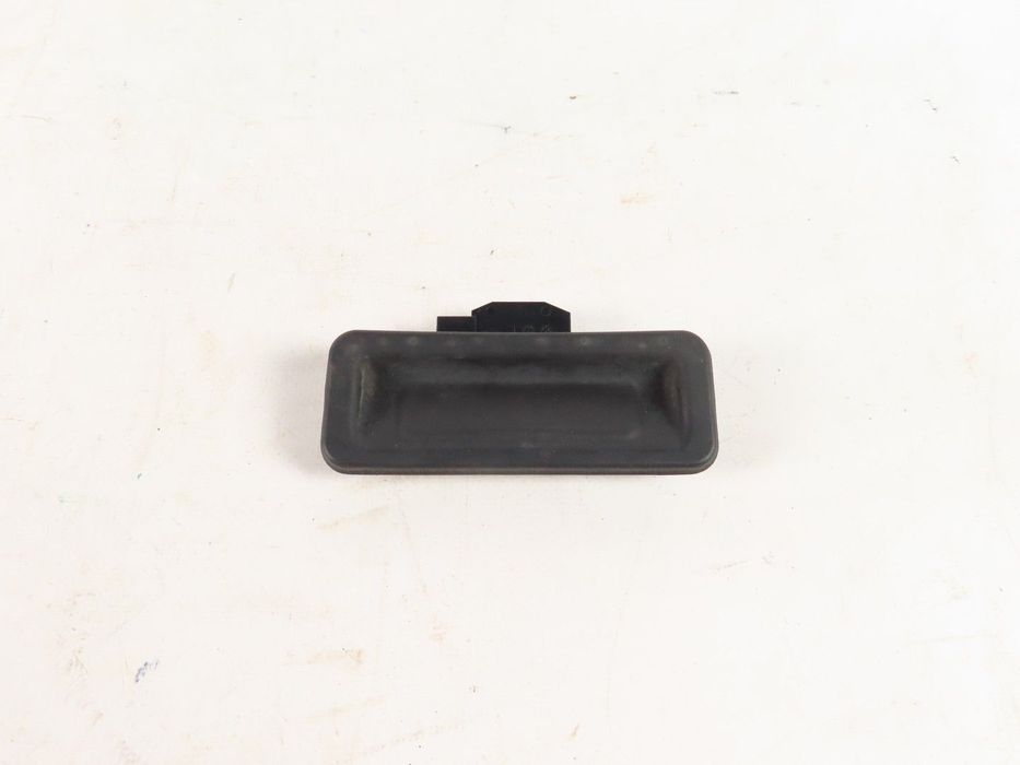 Botão da mala Seminovo/ Original BMW 4 Coupé (G22, G82)/BMW 4 Gran Coupe (G26)/B...