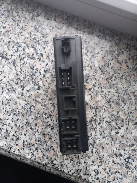 Блок соглосования фаркопа Мерседес Вито