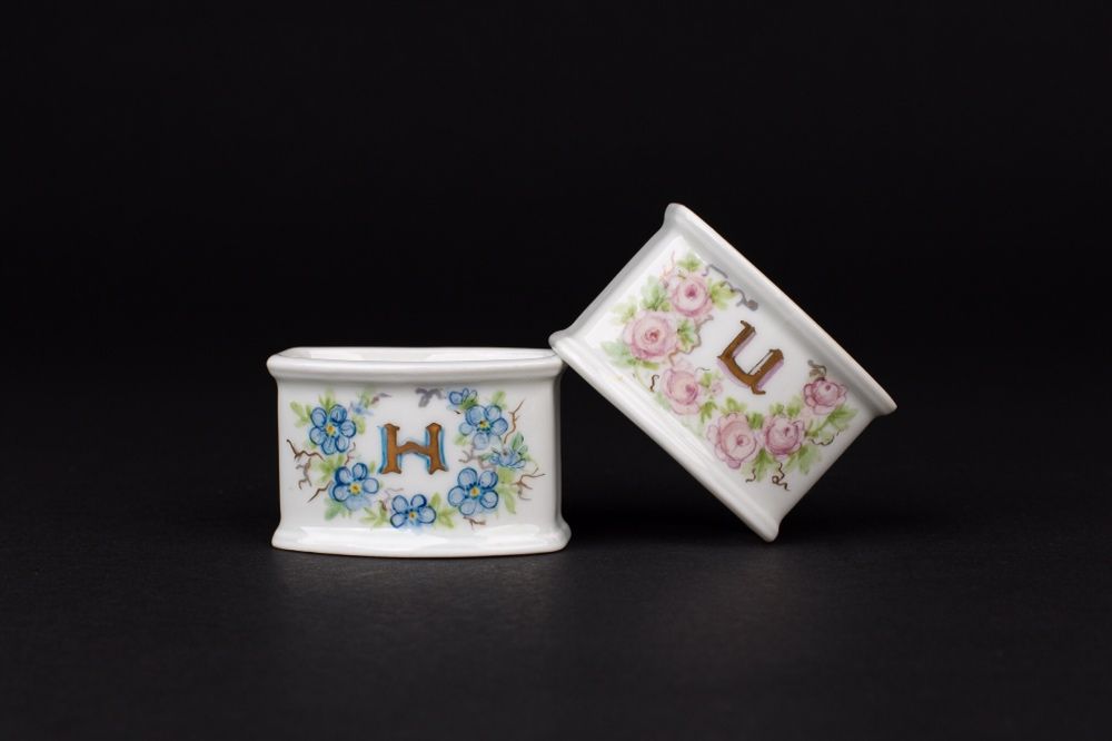 Obrączki pierścienie porcelanowe na serwetki ręcznie malowane kwiaty