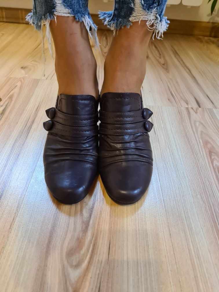 Śliwkowe krótkie botki Jennifer r.38
