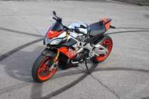 Aprilia Tuono V4 1100 Factory