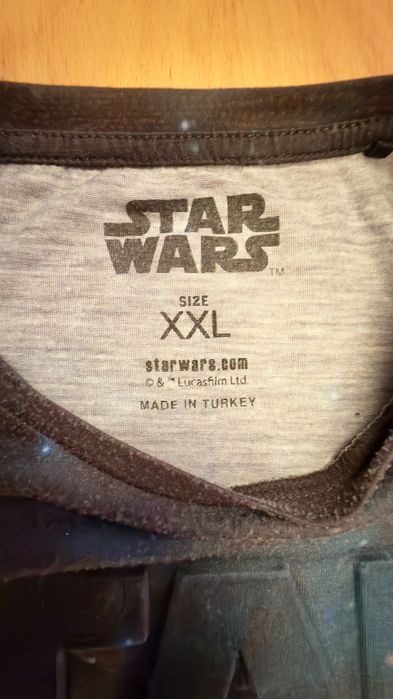 T-Shirt Oficial Star Wars com relevo !  Nova