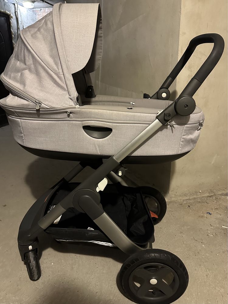 Коляска дитяча Stokke Trailz