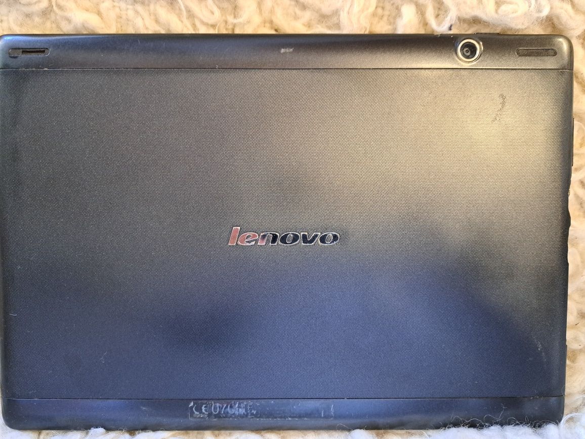 Tablet Lenovo IdeaTab 10 cali z Wi-fi