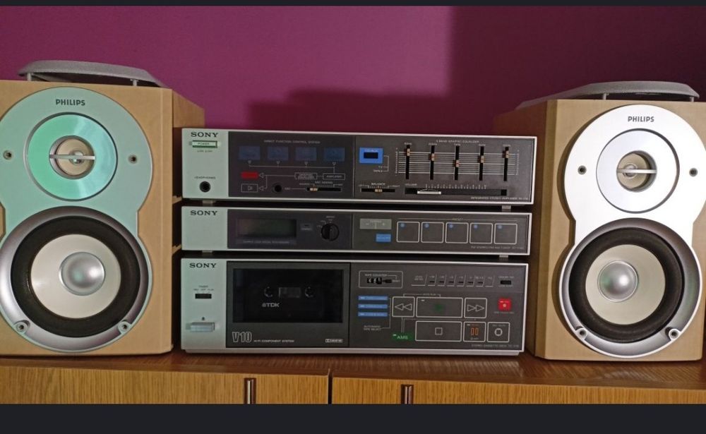 Zestaw Sony V10, radio,magnetofon, wzmacniacz i kolumny