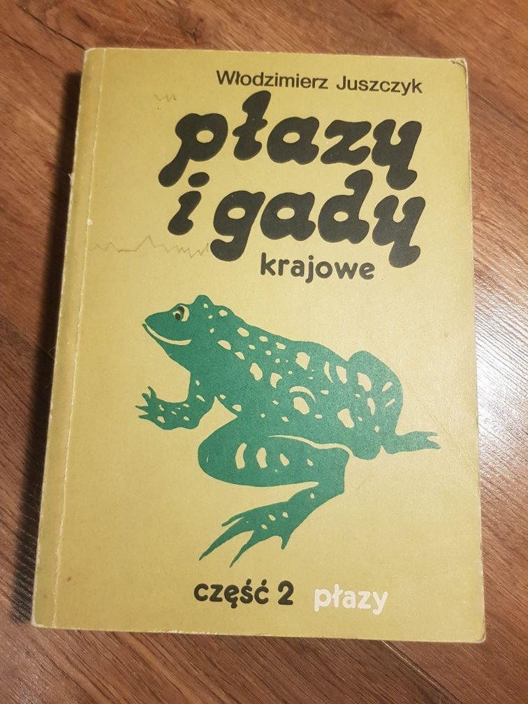 Książka podrecznik " Płazy i gady krajowe", W. Juszczyk, stare prl