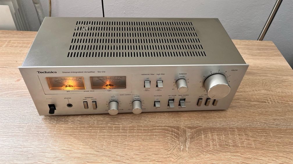 Wzmacniacz Technics su-z2