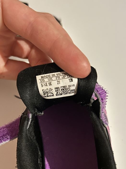 Кросівки дитячі adidas 21р