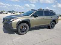 Subaru  Subaru Outback Wilderness AWD
