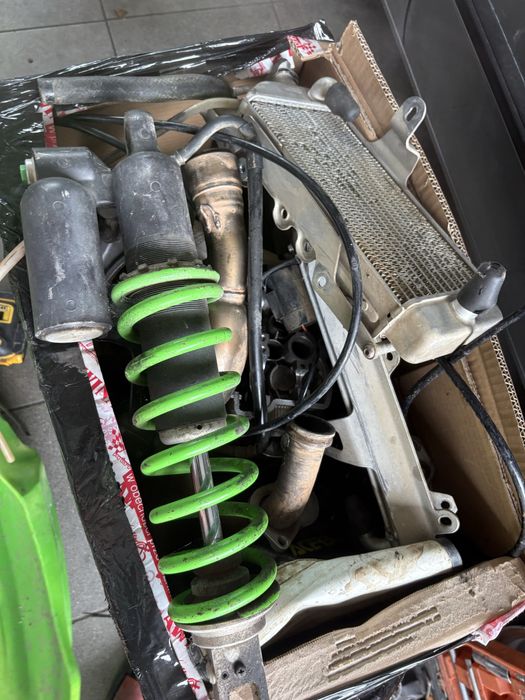 Czesci kawasaki kxf 250 cross glowica kartery