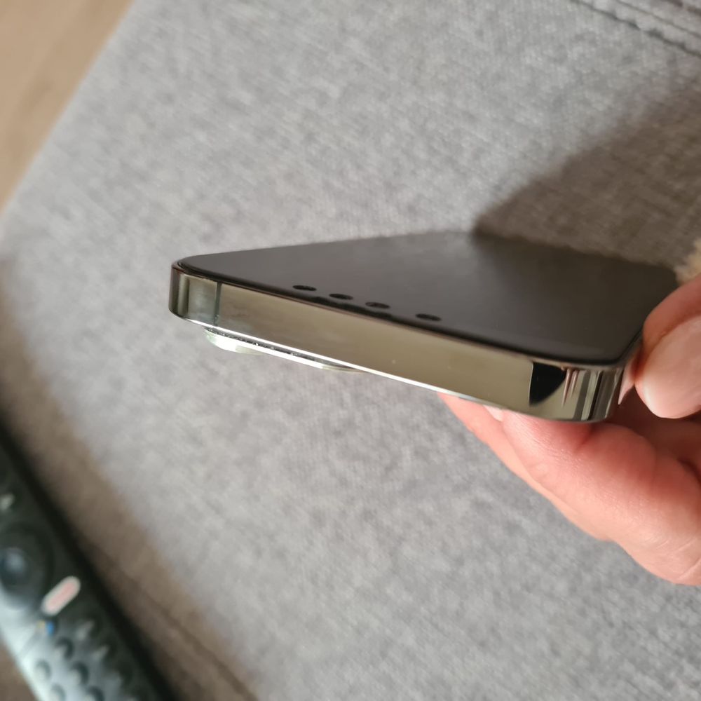 Iphone 13 pro bem estimado