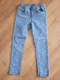 Nowe bez metki jeansy r.128