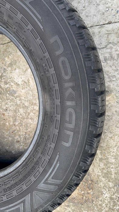 шини зимові Nokian 275/65 R 18 на Land Cruiser 200 , Prado