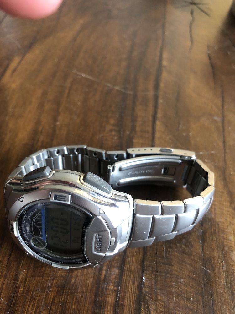 Zegarek casio light