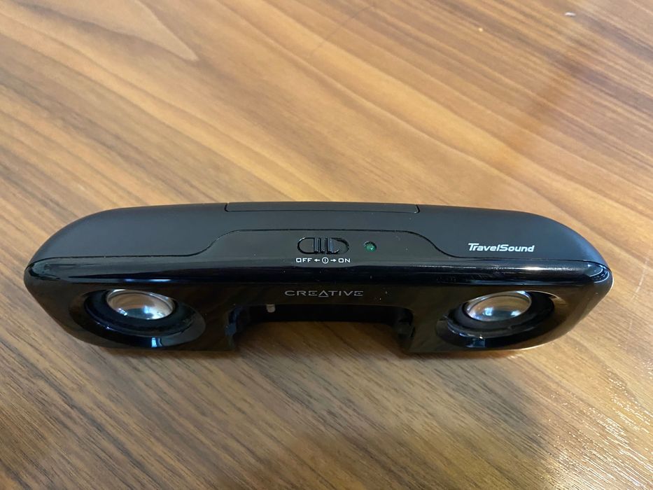 Coluna portátil Creative para leitor Zen Stone