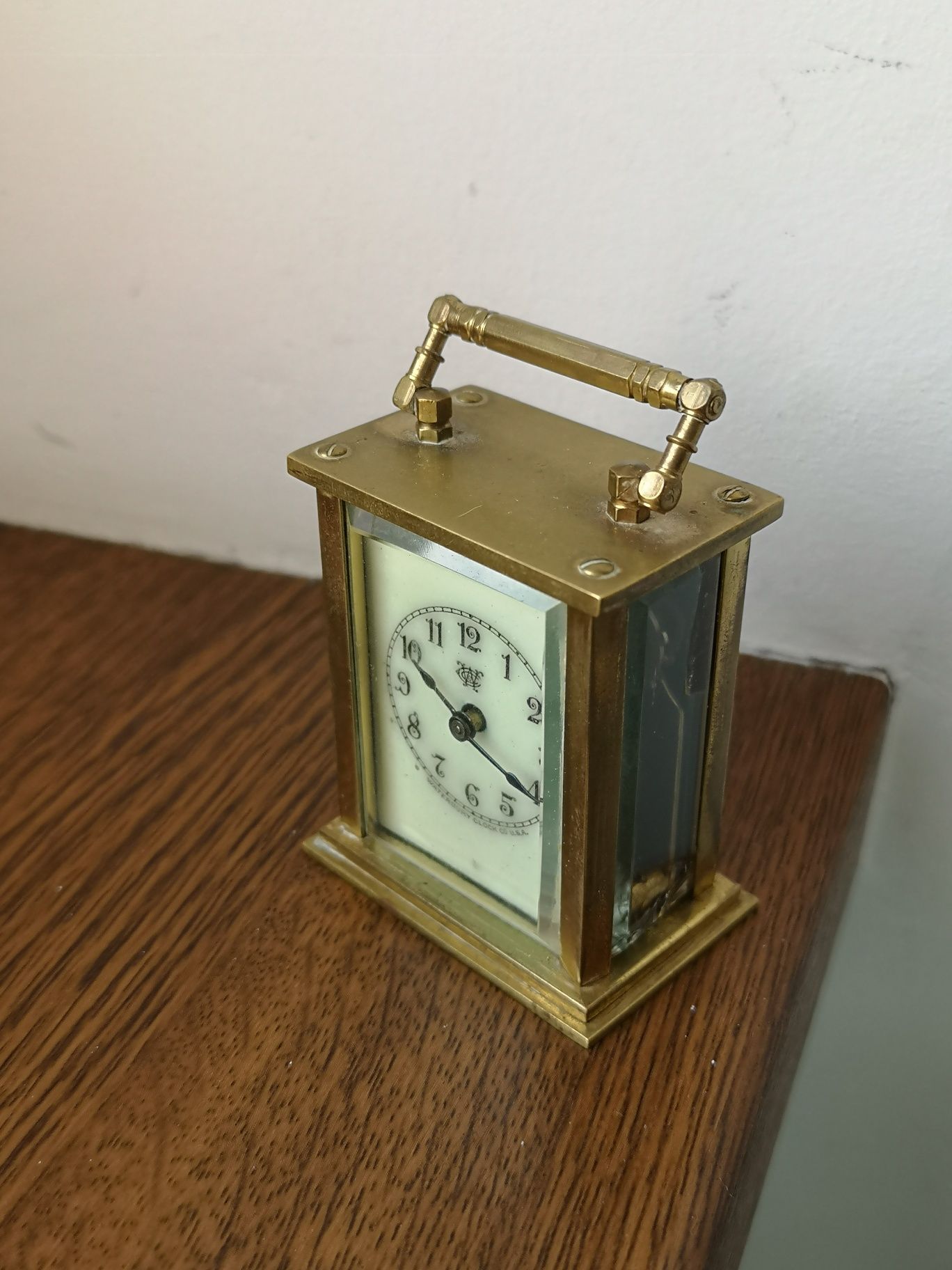 miniaturowy zegar podróżny kareciak Waterbury około 1900 rok