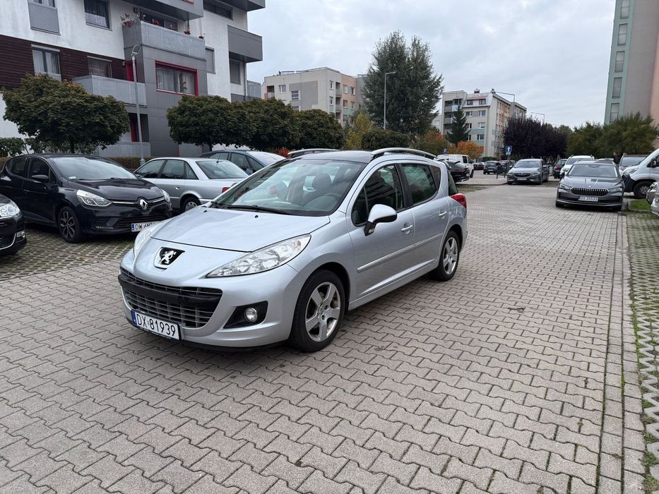 Peugeot 207 Zarejstrowany!zNiemiec!1.6Benzyna!NoweSprzęglo!Serwisowany!ładny!Tanio