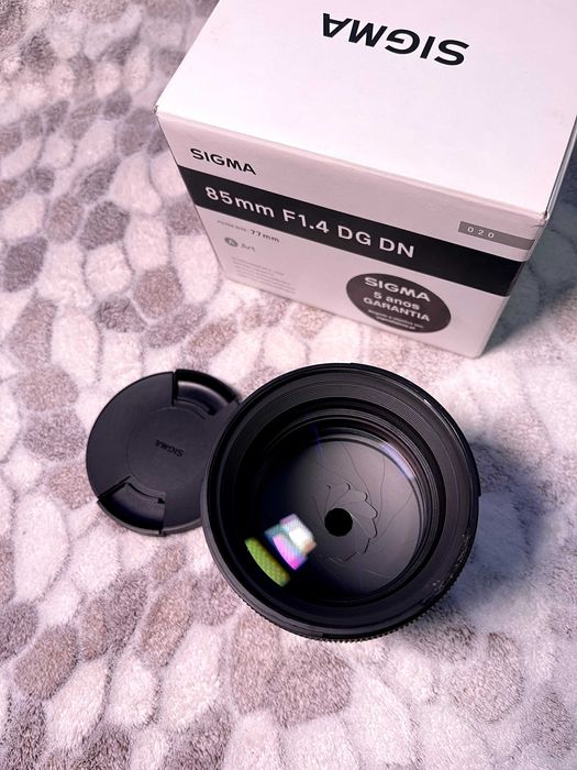 Objetiva Sigma 85mm 1.4 Art DG DN (E-mount)