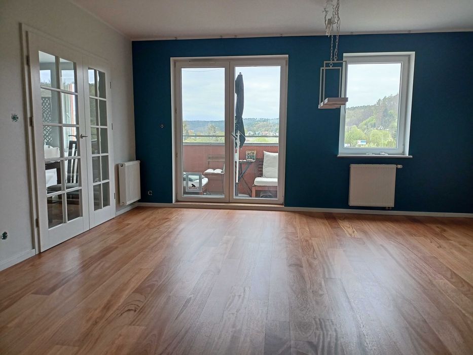 Parkiet - cyklinowanie - strukturyzacja - renowacja schodów, listwy.