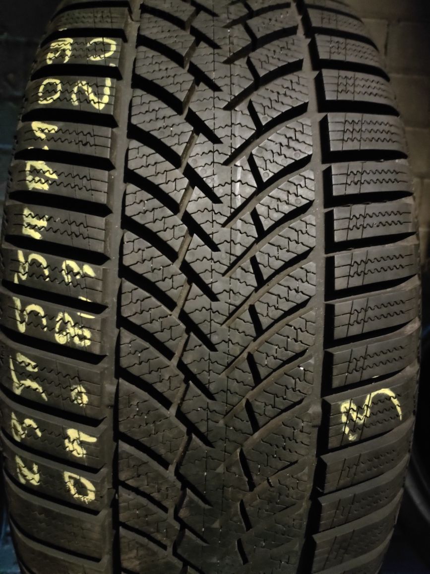 1x Semperit Speed-Grip 3 235/55R17 103V 1 sztuka zimowa