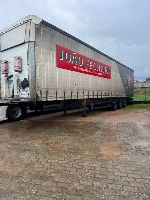 Semi-reboque Schmitz