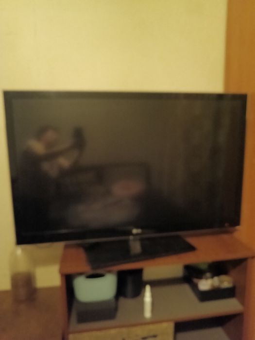 Телевізор LG 47LW4500 — несправність зображення, на запчастини