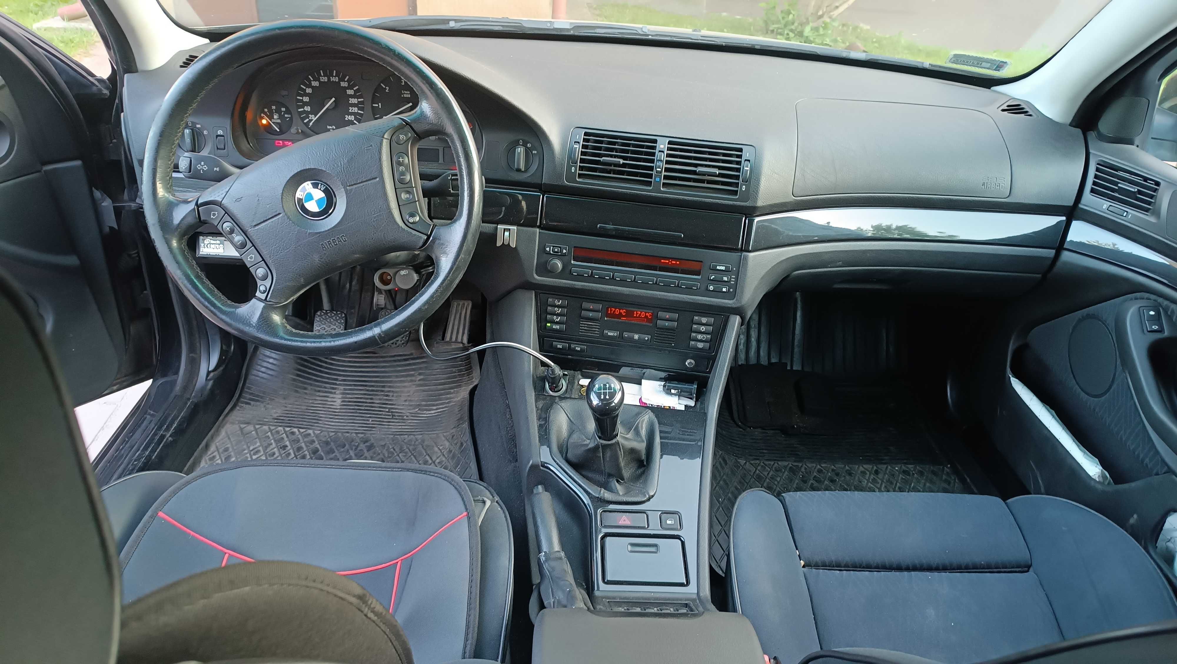 Uszkodzone BMW e39 touring 525d
