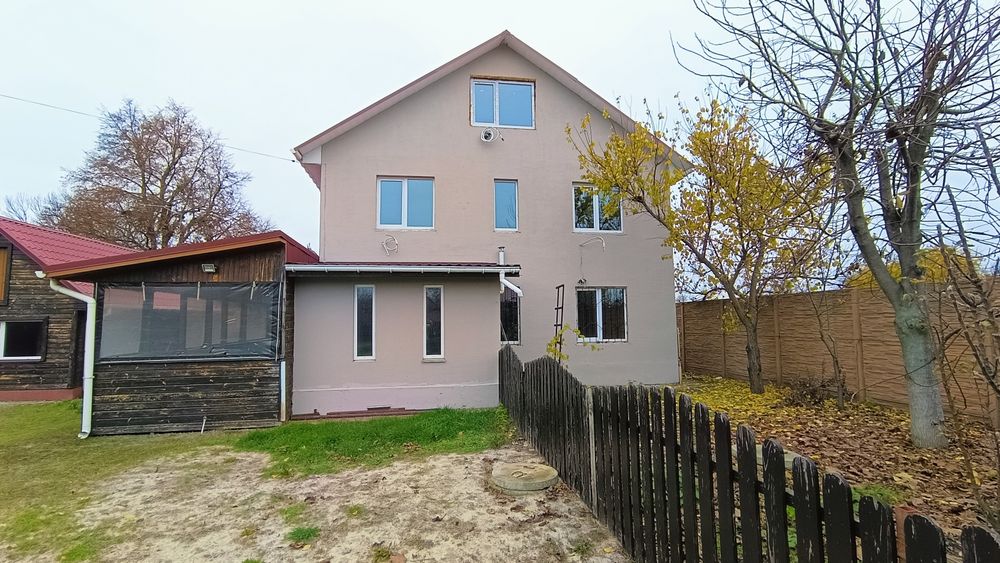 Продам будинок в селі Гоголів Броварського району Київської області