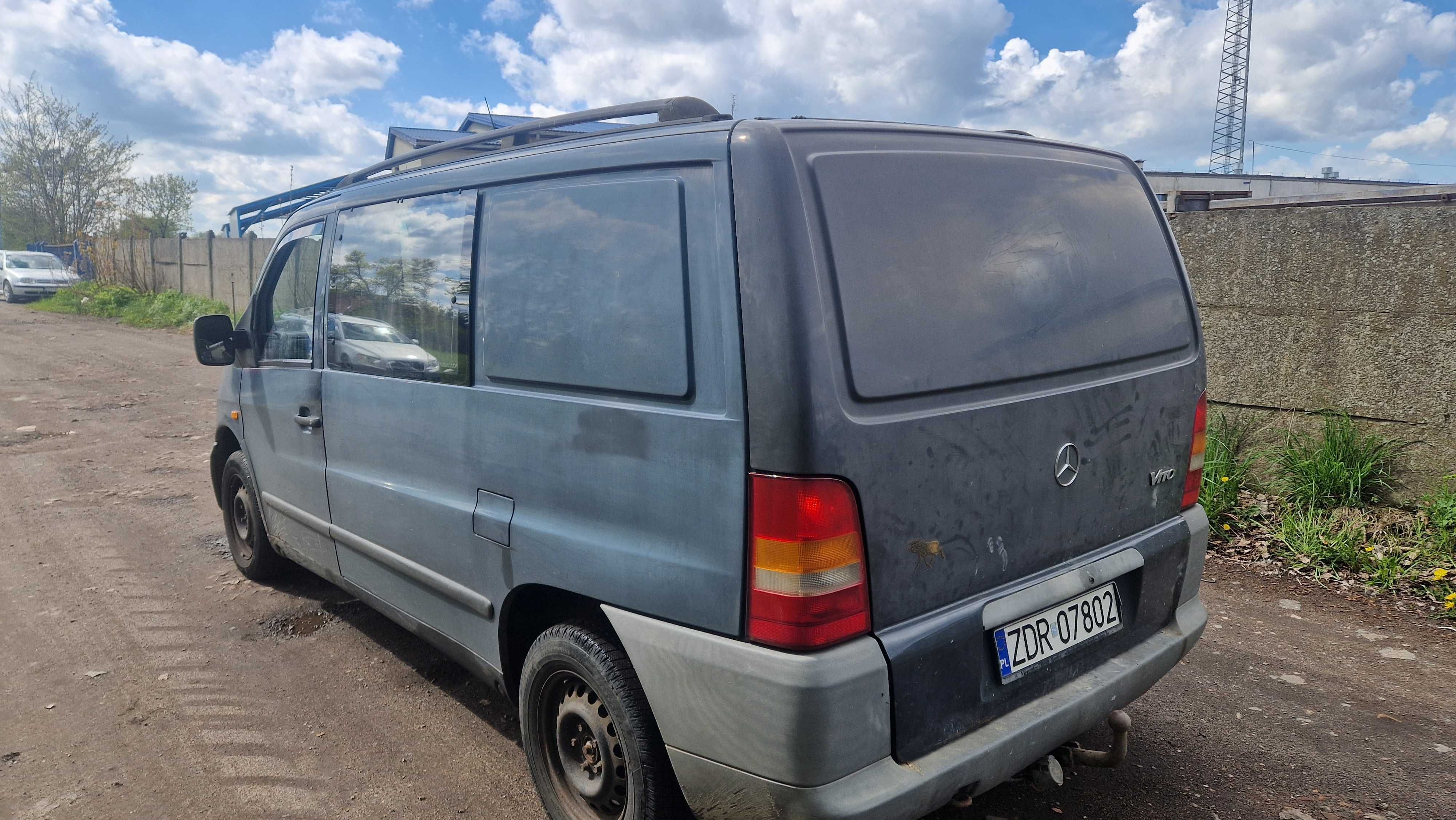 Mercedes Vito 108d 2,3 d 98 rok