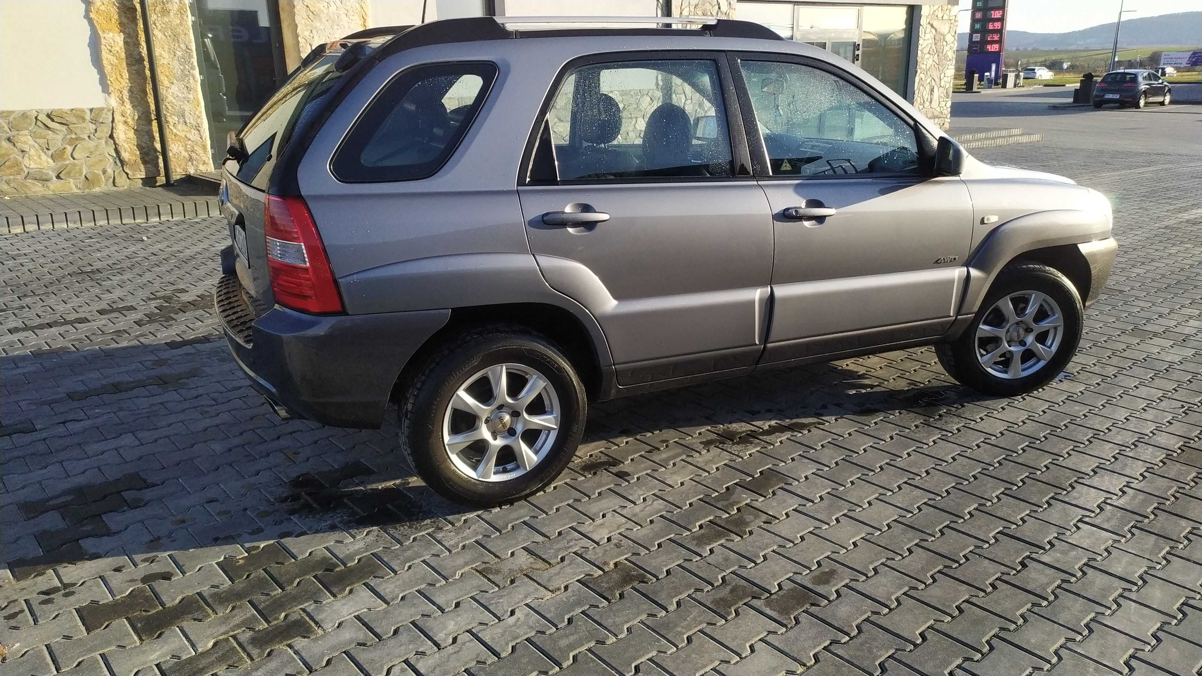 Kia Sportage 2.0 Benzyna/LPG 4X4