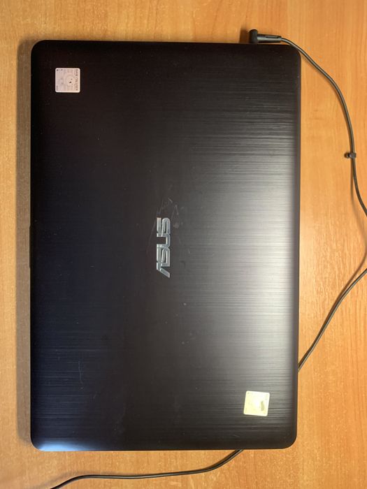 Ноутбук ASUS Sonic master 2 gb