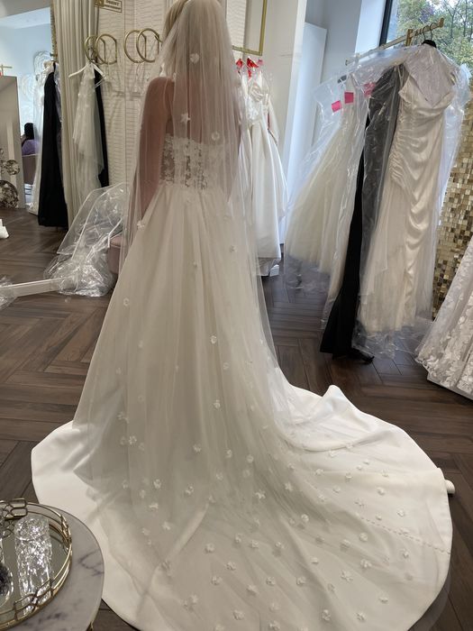 Suknia ślubna do sprzedania