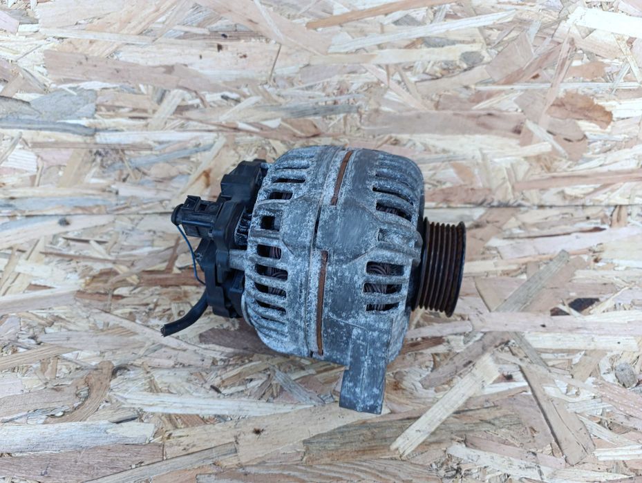 Audi A6 C5 A4 b6 b7 3.0 ASN alternator silnika 150A sprawny