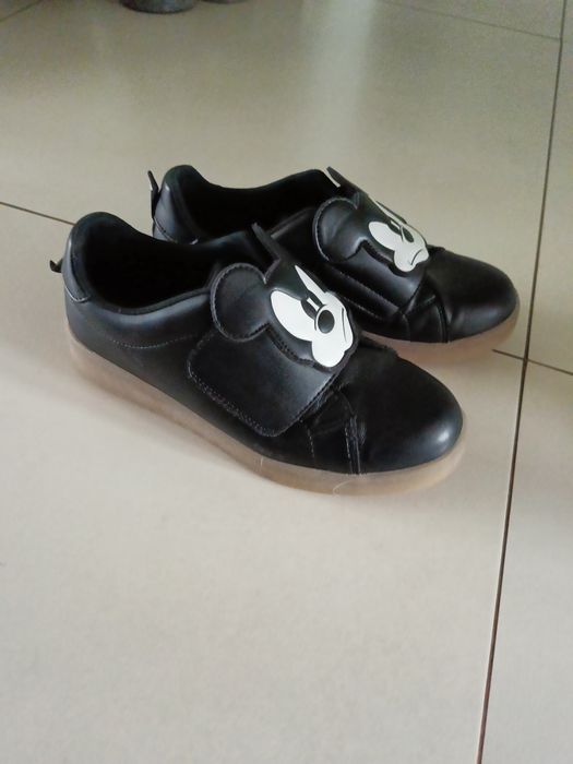 Buty świecące Mickey H&M 33