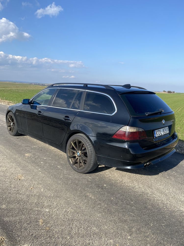 BMW e61 3.0 218 km