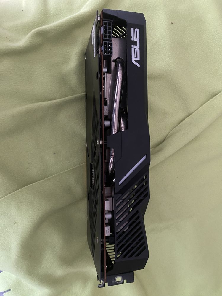 Продам відеокарту RX 5700 8GB GDDR6